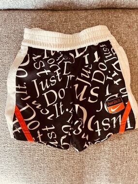 Nike Elite Energy Shorts